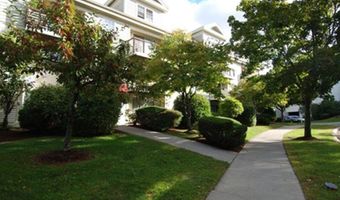 294 Hildred Dr 294, Burlington, VT 05401