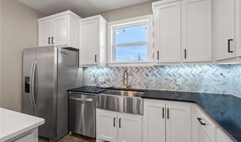 1901 Ebbing Loop, Barling, AR 72923