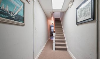 165 KING GEORGE St, Annapolis, MD 21401