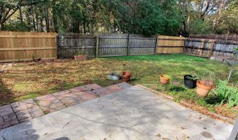 1617 KING JAMES Dr, Alabaster, AL 35007