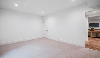 4613 CHASE Ave, Bethesda, MD 20814