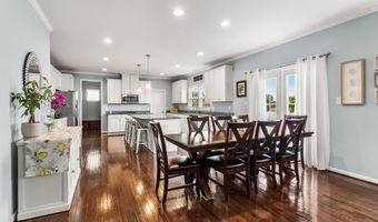 10 Gina Dr, Allentown, NJ 08501