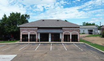 105 Spann Dr A, Brandon, MS 39047