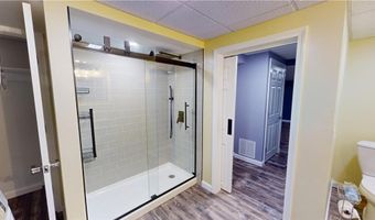 69 Cushing St, North Providence, RI 02904