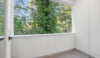 7502 NEVIS Rd, Bethesda, MD 20817