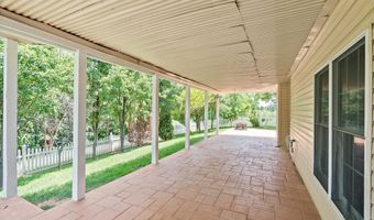 43878 CAMELLIA St, Ashburn, VA 20147