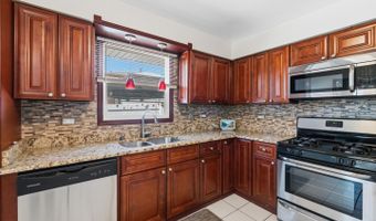 11735 S Leamington Ave, Alsip, IL 60803