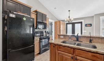 501 Martha St, Chubbuck, ID 83202