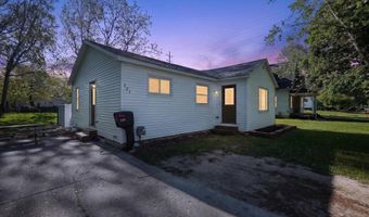 225 Grafton Ave, Alma, MI 48801