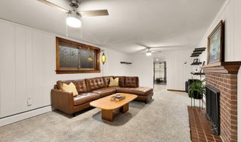 4112 DOWNING St, Annandale, VA 22003