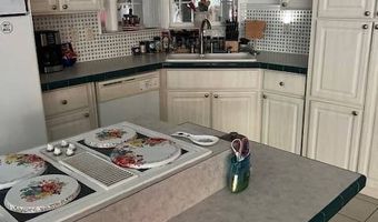 576 Tulip Cir E, Auburndale, FL 33823