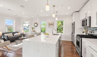 817 VARNUM St NW 3, Washington, DC 20011