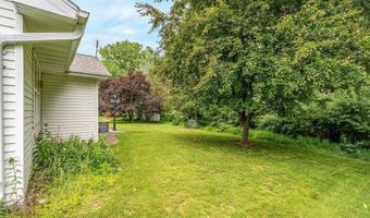 1424 E KEYSTONE Ln, Appleton, WI 54913