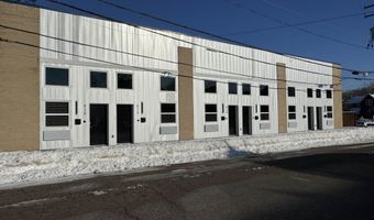 824 W 8th St, Appleton, WI 54914