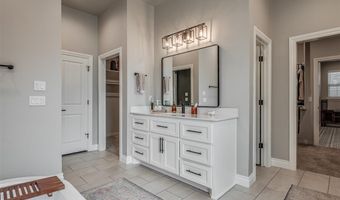 14140 Walnut Rdg, Arcadia, OK 73007