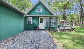 106 Burnshaw Ln, Albrightsville, PA 18210