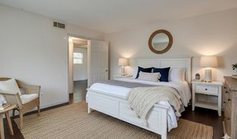 6207 Creek Crossing Rd, Alvarado, TX 76009