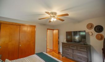 2305 Highway 18 E, Algona, IA 50511