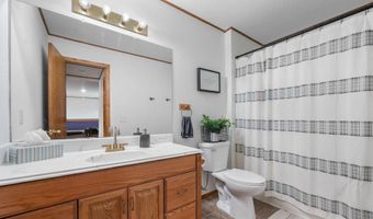 1008 Lulu St, Augusta, KS 67010