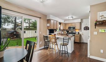 1317 Cable Ave, Beachwood, NJ 08722