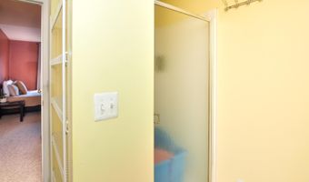 3240 Dunwoodie Rd, Ann Arbor, MI 48105
