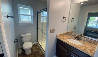 1226 Northpointe Bluff Dr, Anchorage, AK 99501