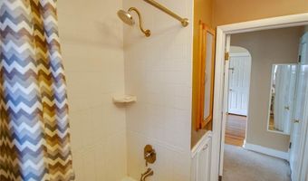 3116 Burton St, Alton, IL 62002