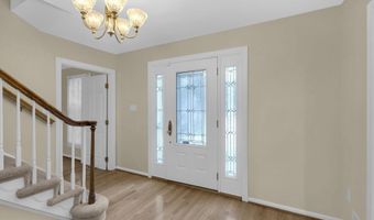 2206 FORT WARD Pl, Alexandria, VA 22304