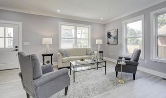 10032 SINNOTT, Bethesda, MD 20817