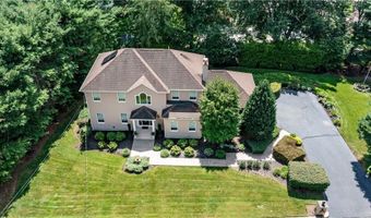 38 Mark Dr, Lincoln, RI 02865