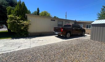 218 220 Middlegate Dr, Battle Mountain, NV 89820