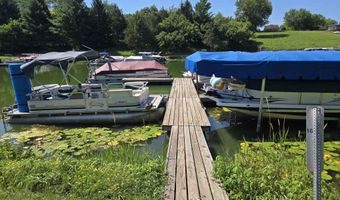 11 A51 Fairway Dr, Apple River, IL 61001