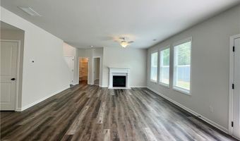 365 Rodeo Dr, Auburn, GA 30011