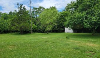 10827 Highridge Rd, Aurora, IN 47001