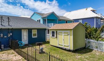 207 E Terminal Blvd, Atlantic Beach, NC 28512
