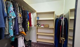 809 Colonial Ct, Carlsbad, NM 88220