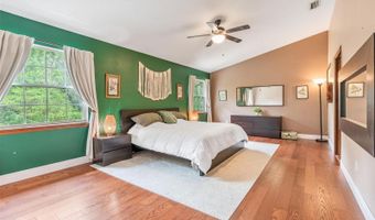2 E KELLY PARK Rd, Apopka, FL 32712