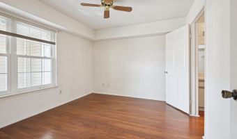 3313 WYNDHAM Cir #2216, Alexandria, VA 22302