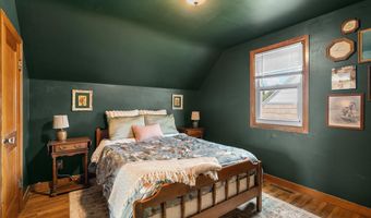 302 16th St SE, Austin, MN 55912