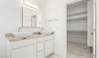508 J St, Bentonville, AR 72712