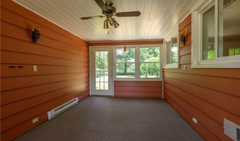 2035 Thornhill Dr, Akron, OH 44313