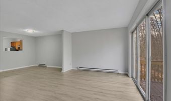 745 Merrow Rd APT 102, Coventry, CT 06238