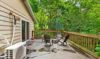 7 Wendell Pl, Barre, VT 05641