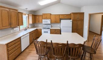 1260 Cypress Dr W, Annandale, MN 55302