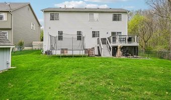23882 Monroe St, Armada, MI 48005