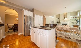 9990 Sugarleaf Pl, Fishers, IN 46038