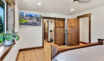 300 E SEASONS Rd, Athol, ID 83801