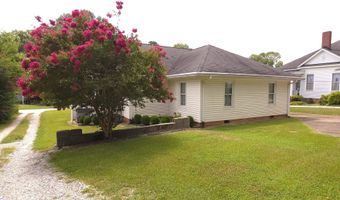 102 Wardlaw St, Abbeville, SC 29620