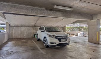 545 Mananai Pl 28R, Honolulu, HI 96818