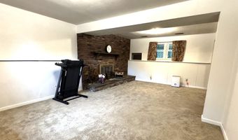11 Ark Rd, Branford, CT 06405